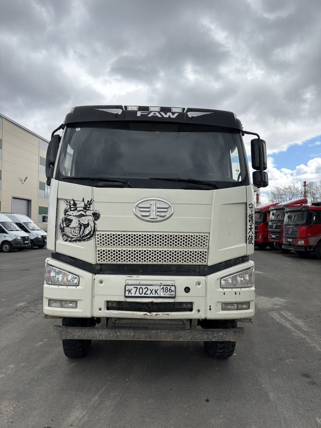FAW J6 6x6 Самосвал
