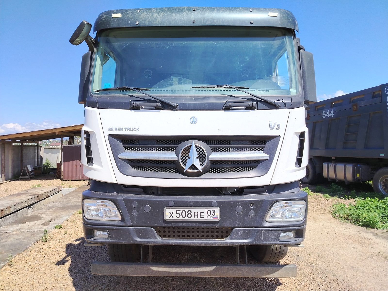 Beiben ND* 8x4 Самосвал