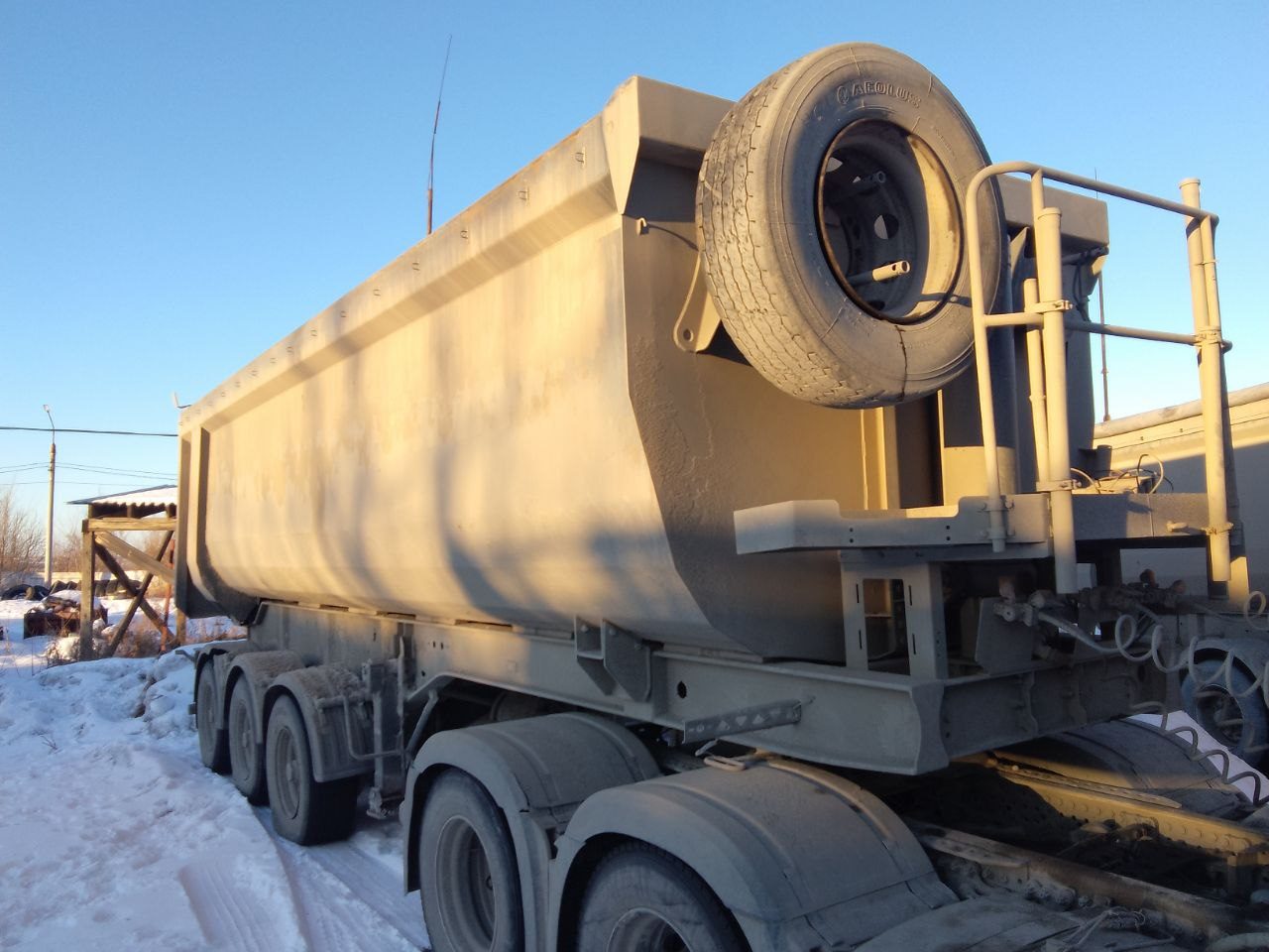 Grunwald 9453 Полуприцеп самосвальный