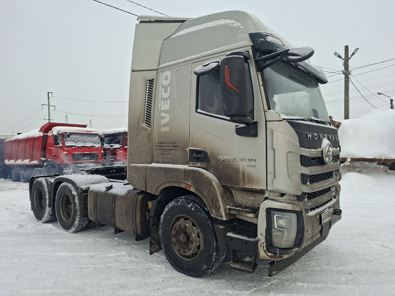 Hongyan CQ* 6x4 Седельный тягач