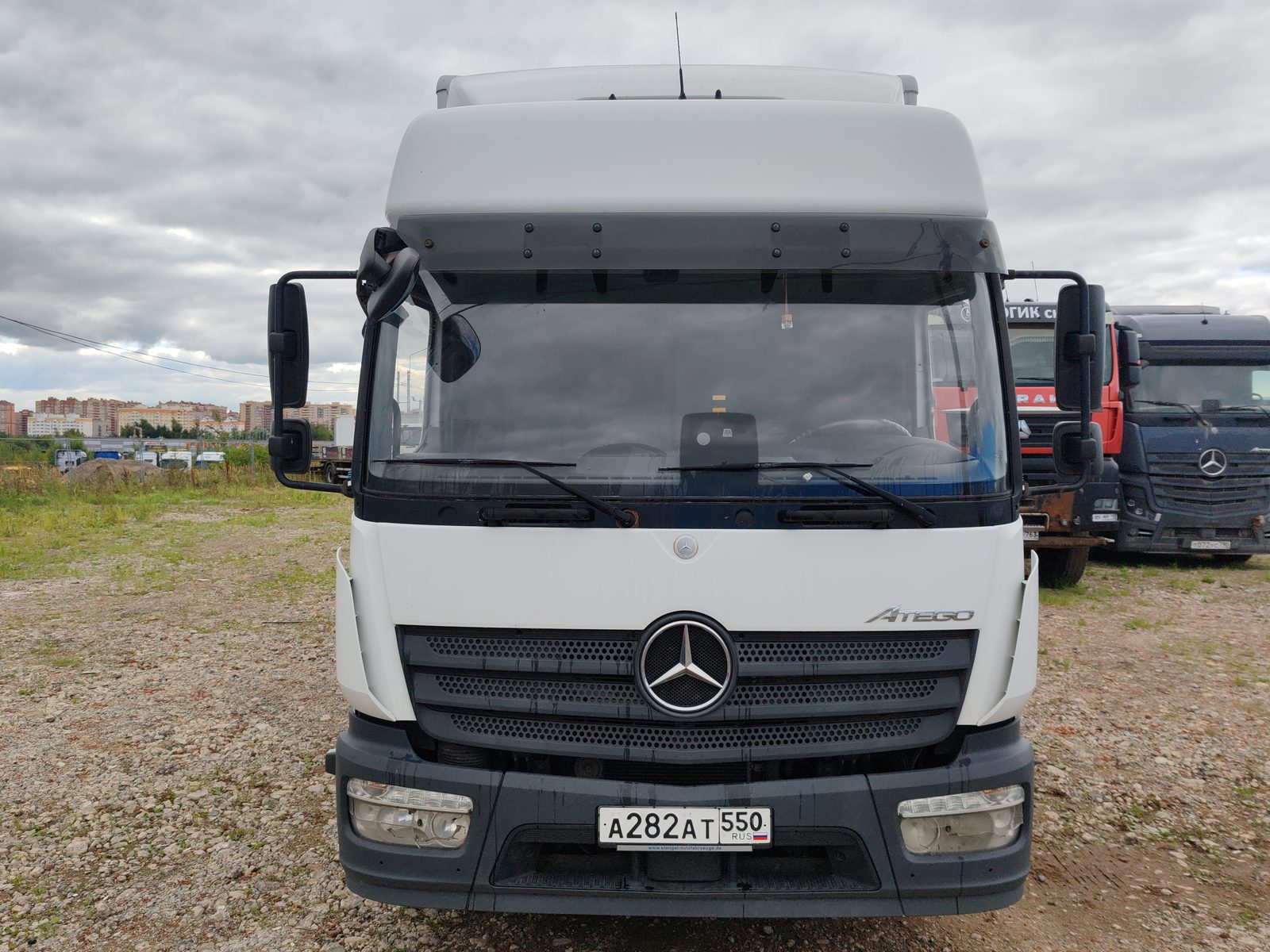 Mercedes-Benz ATEGO 4x2 Промтоварный с гидробортом