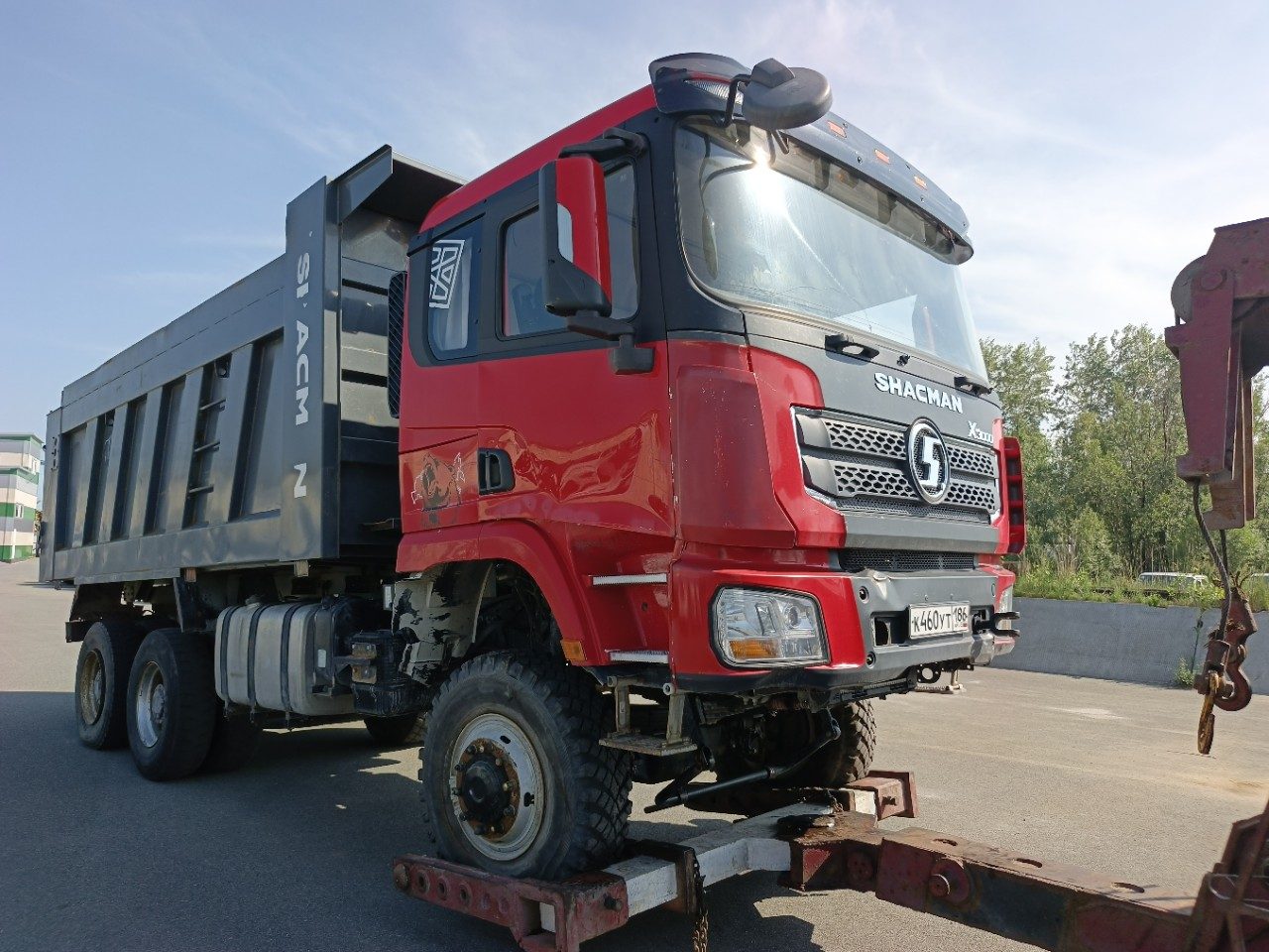 Shacman SX* 6x6 Самосвал