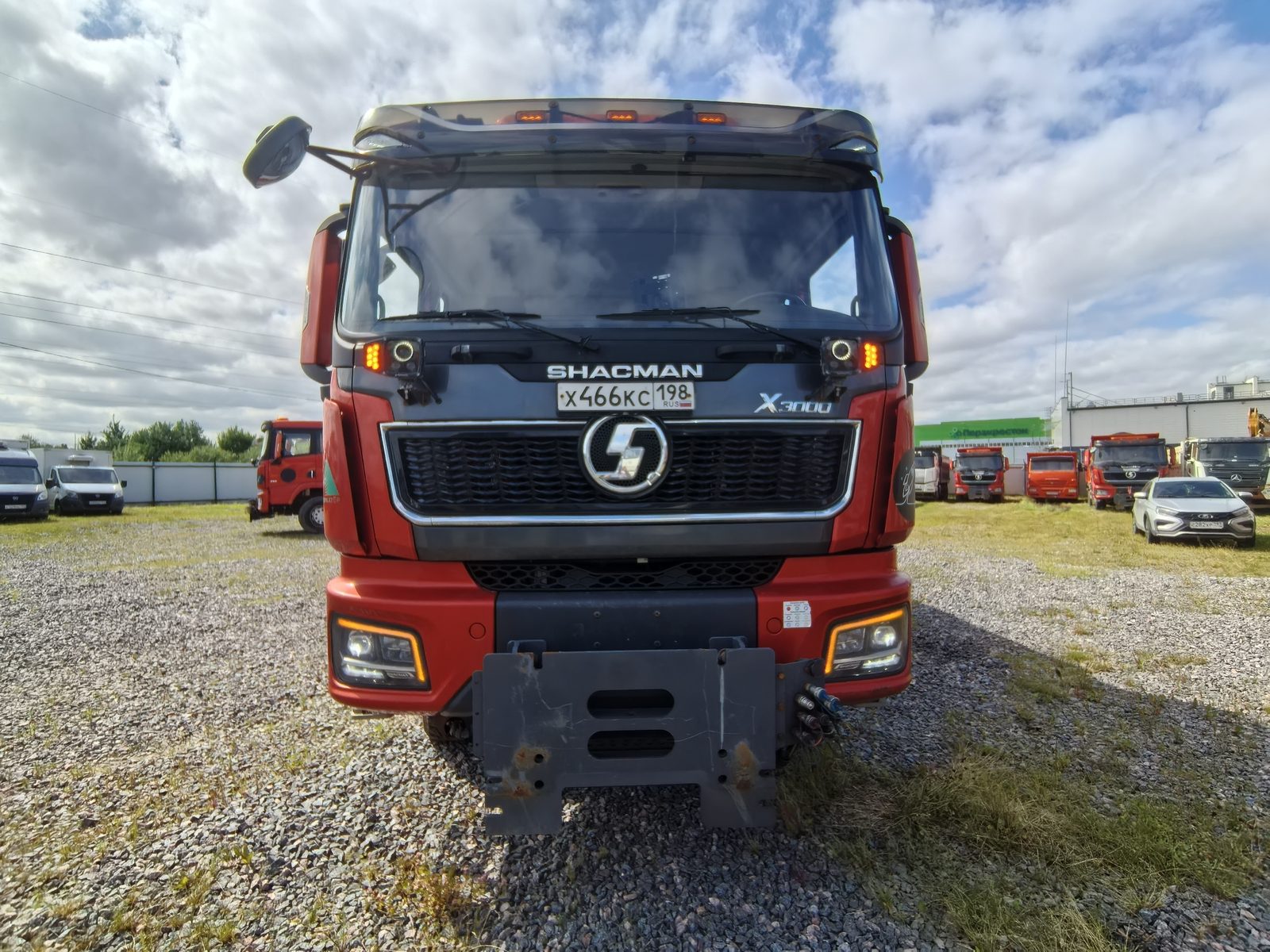 Shacman SX* 6x4 КДМ