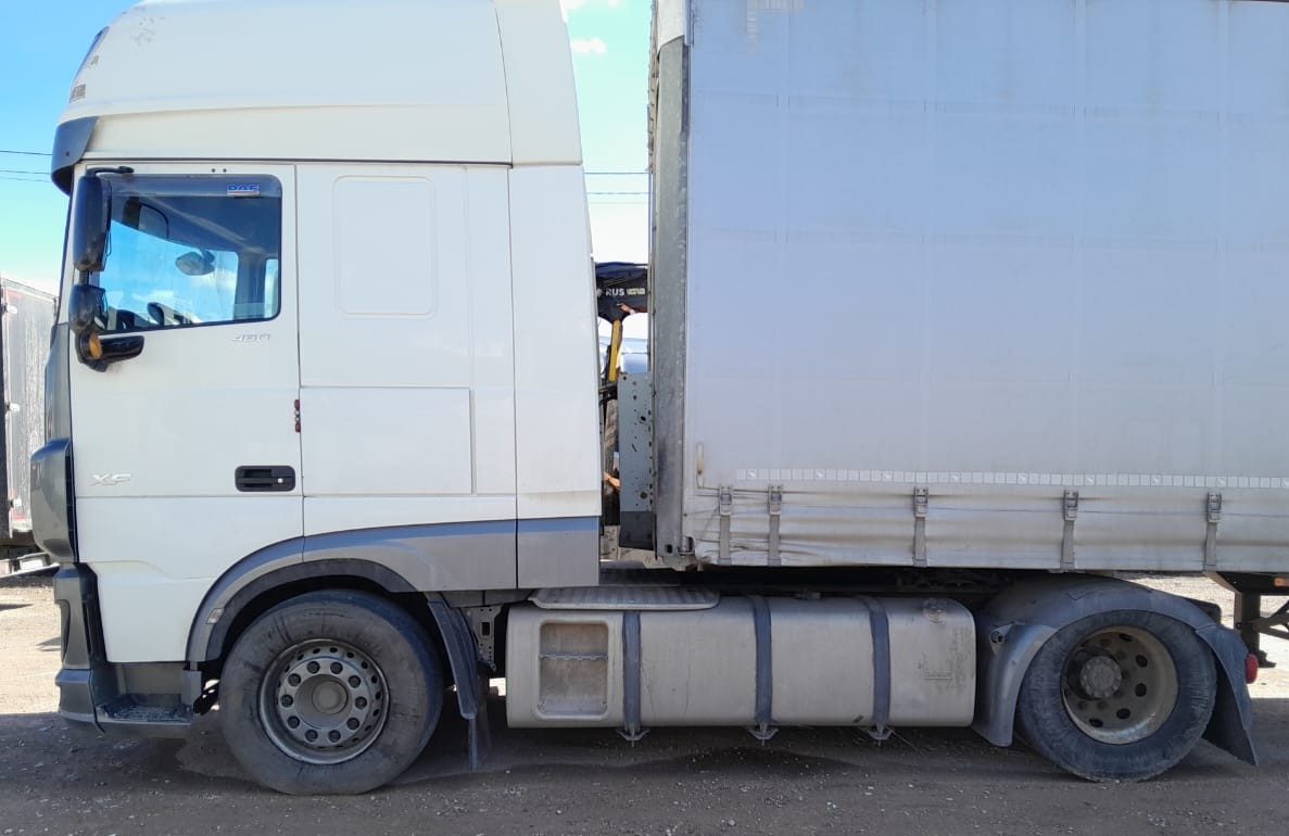 DAF XF 4x2 Седельный тягач