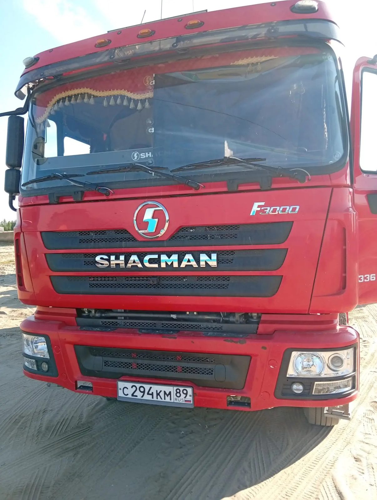 Shacman SX* 6x4 Самосвал