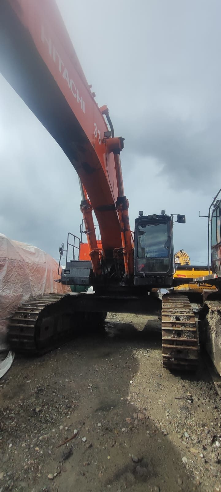 Hitachi ZX870 Экскаватор