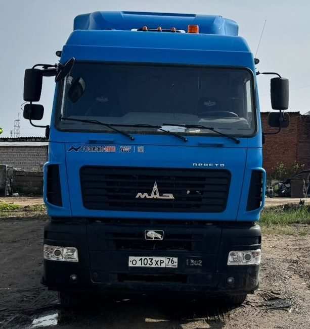 МАЗ 6430 6x4 Седельный тягач