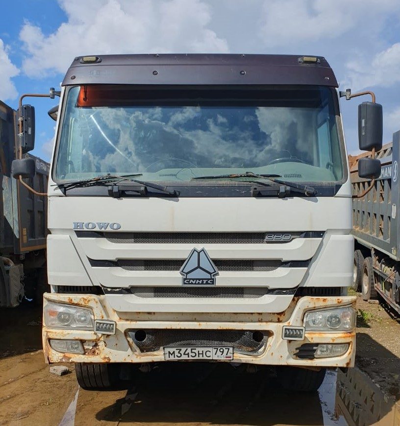 HOWO ZZ* 8x4 Самосвал