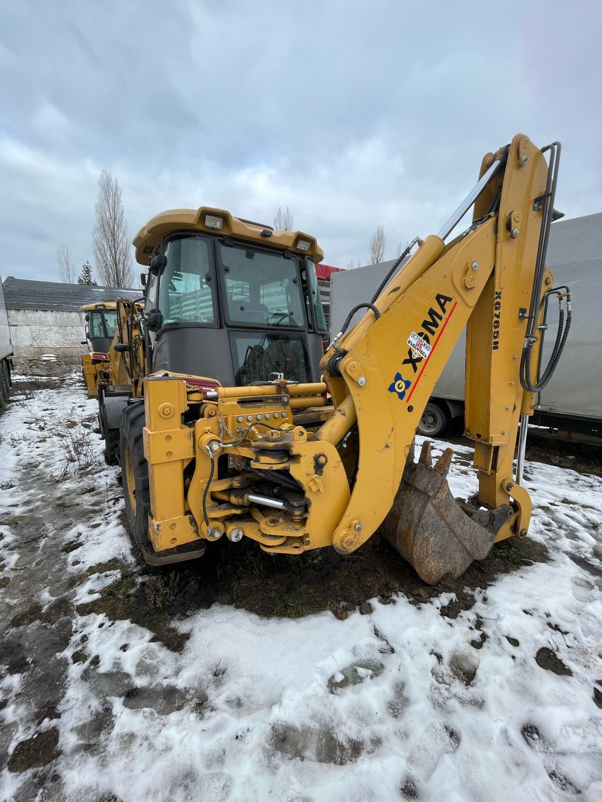 XGMA XG765* Экскаватор-погрузчик
