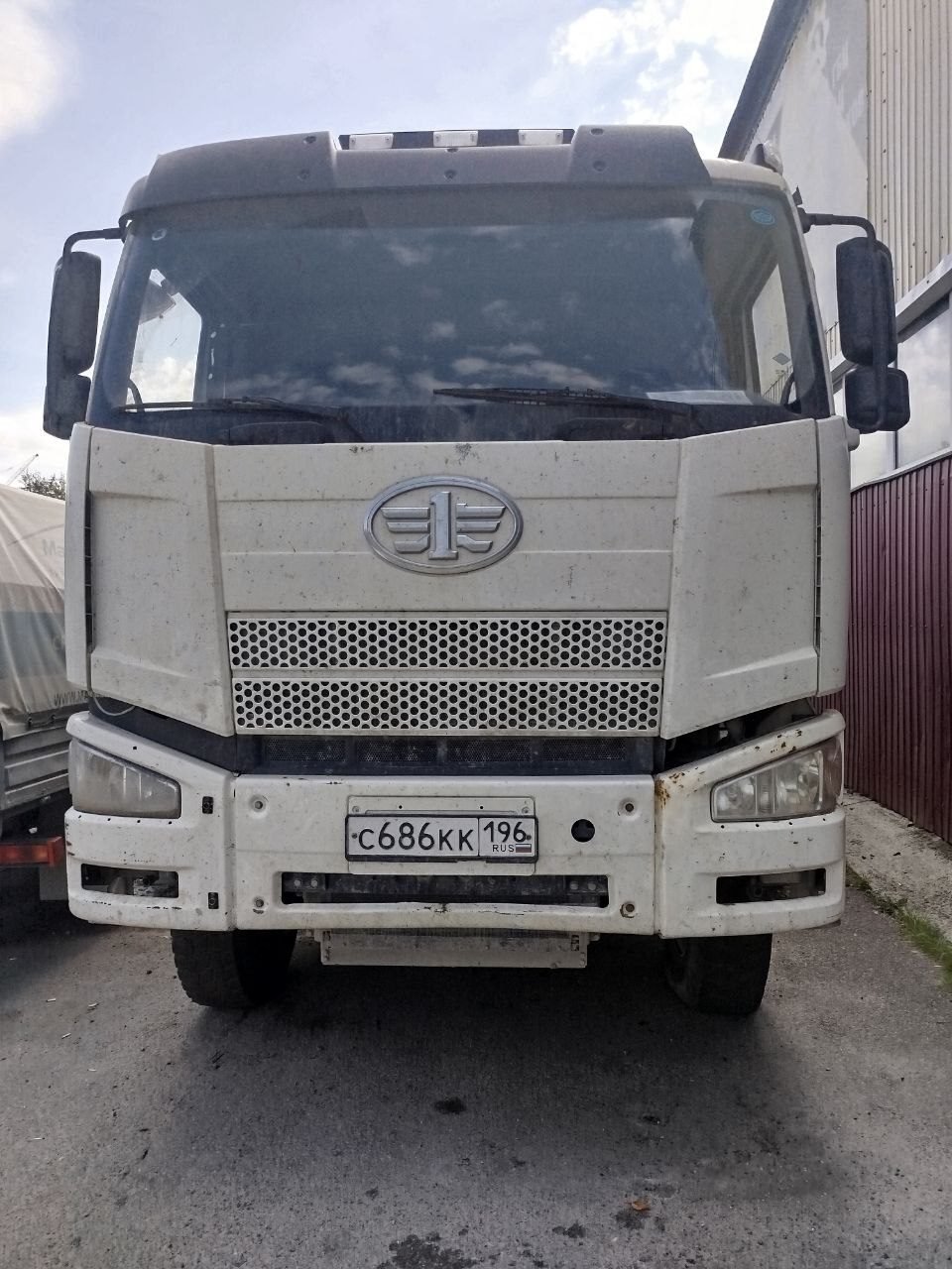 FAW J6 6x6 Самосвал