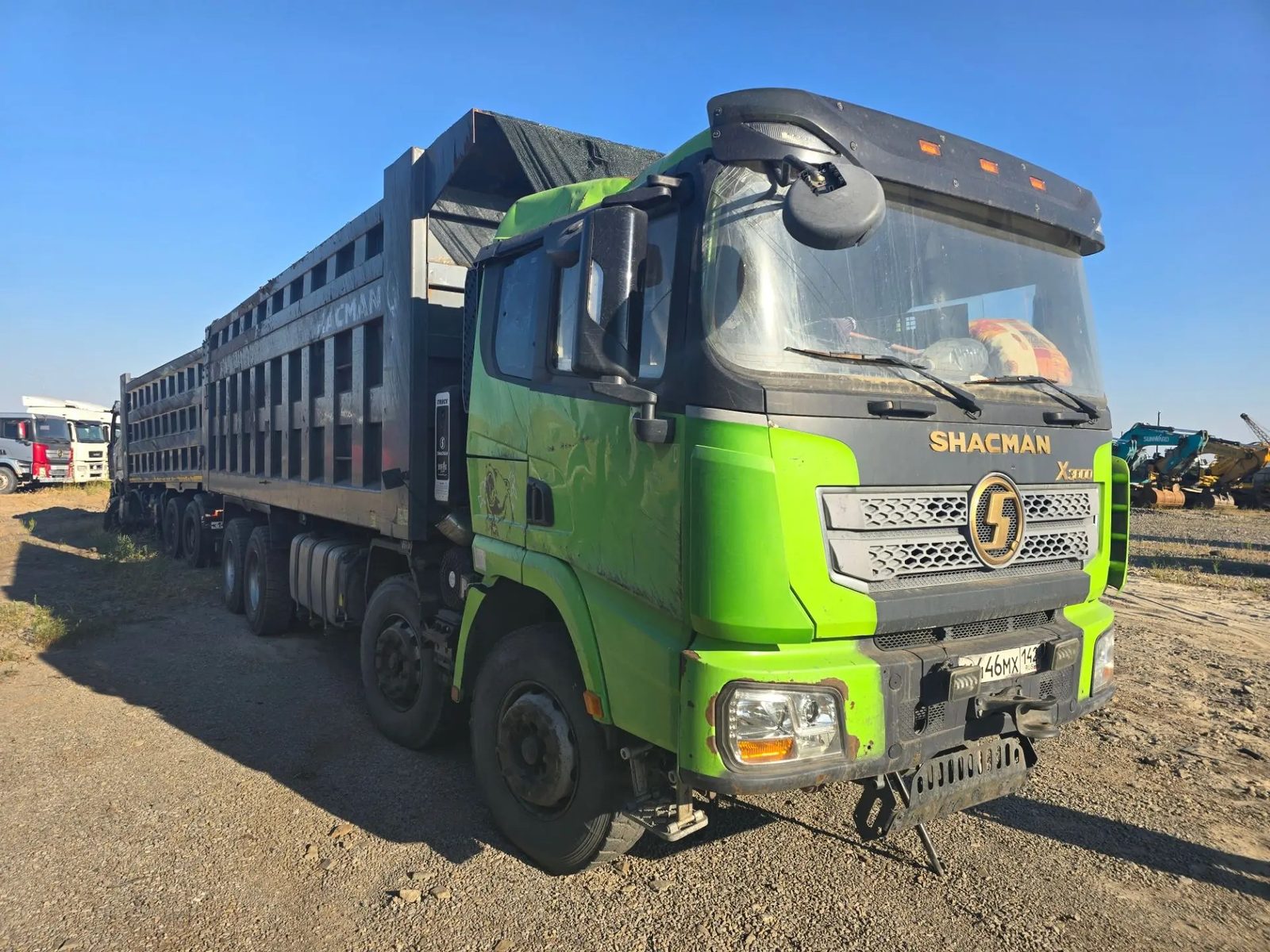 Shacman SX* 8x4 Самосвал