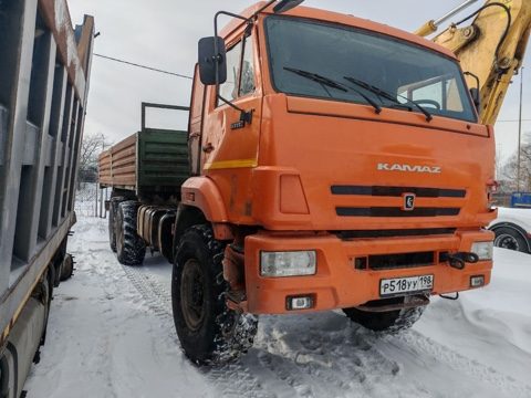 Ижевский 3367* на шасси КамАЗ 43118 6x6 Бортовой с КМУ