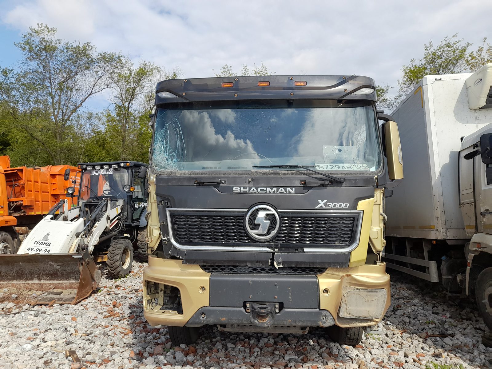 Shacman SX* 8x4 Самосвал
