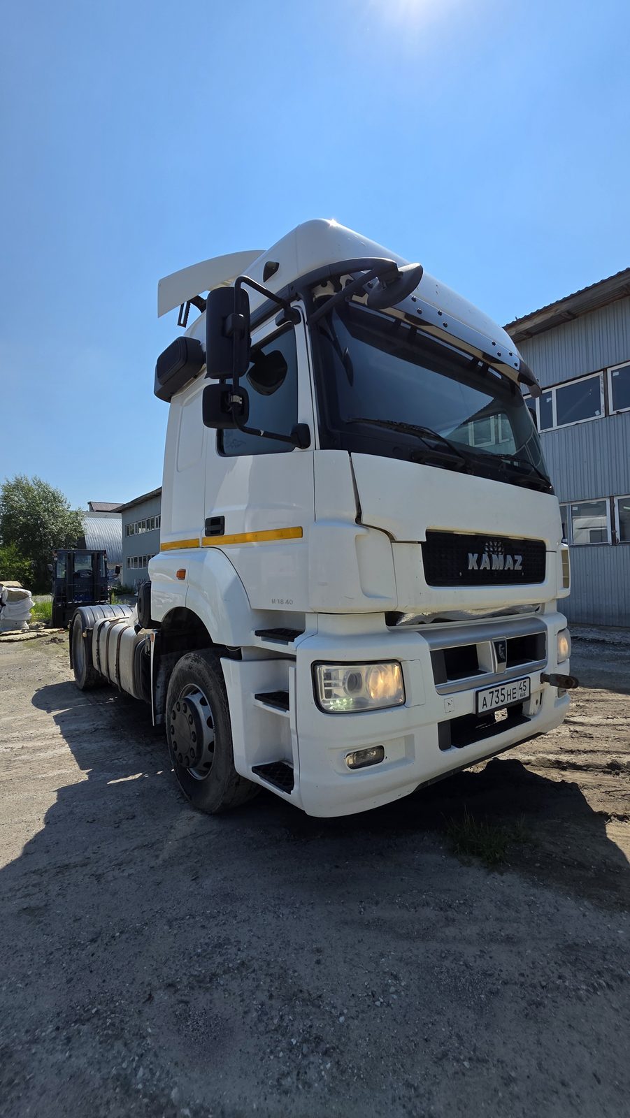 КАМАЗ 5490 4x2 Седельный тягач