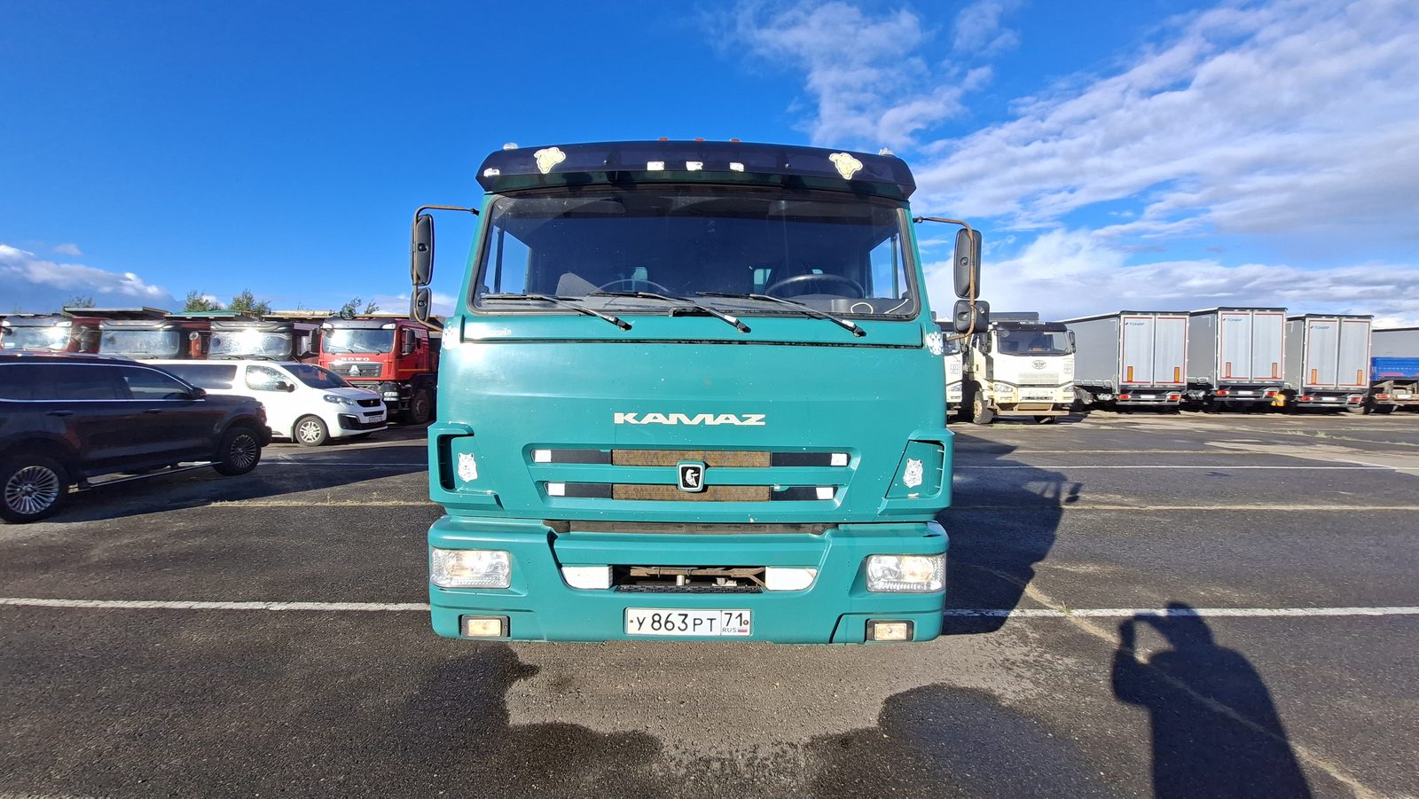 Планета 5529* на шасси КамАЗ 65115 6x4 Зерновоз