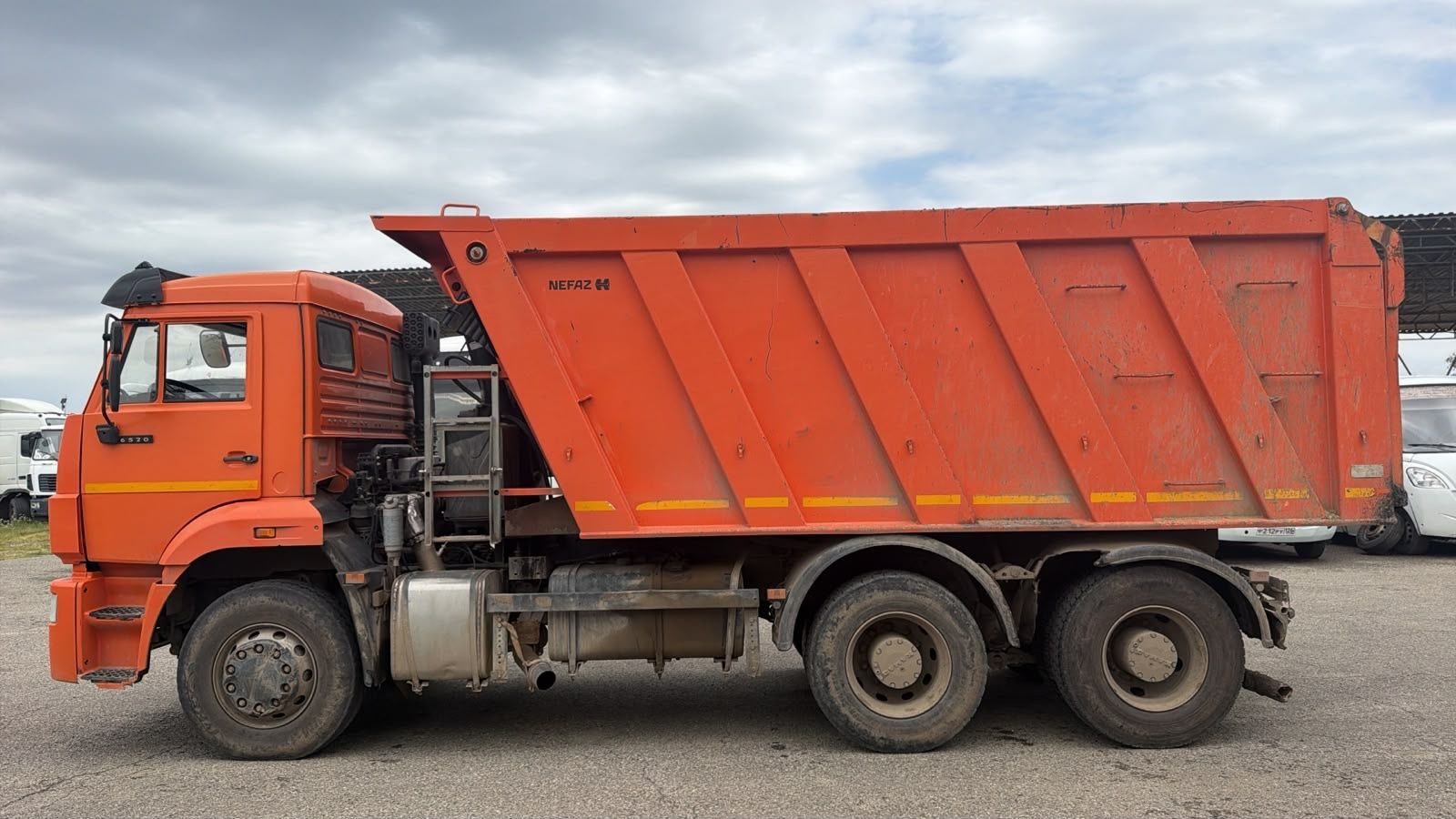 КАМАЗ 6520
