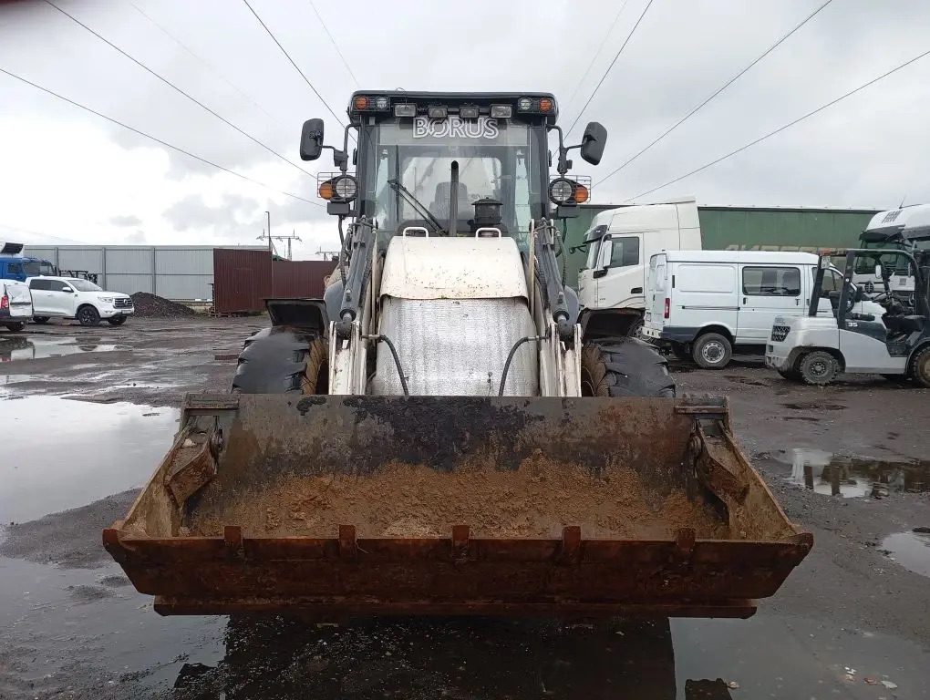 Borus BR-825 Экскаватор-погрузчик