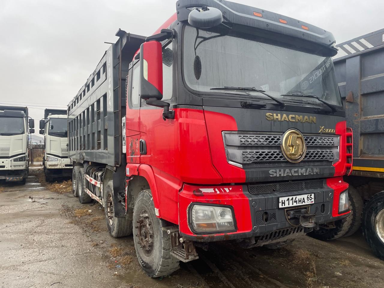 Shacman SX* 8x4 Самосвал