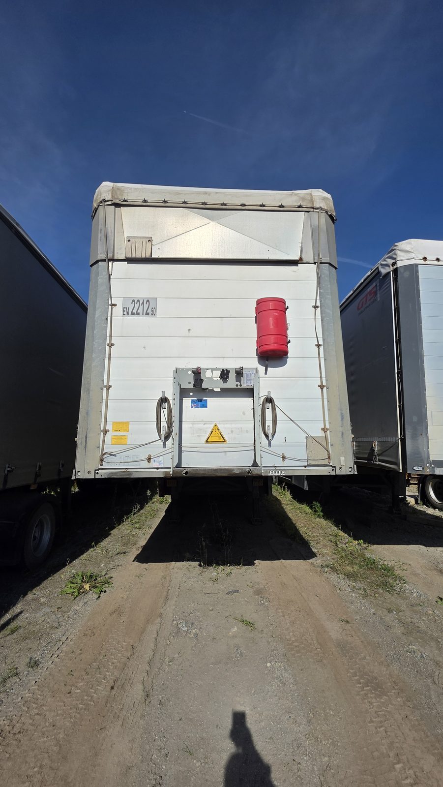 Schmitz SCS Полуприцеп шторный