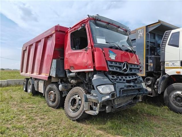 Mercedes-Benz Arocs 4145