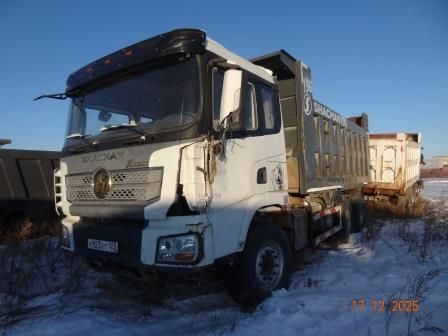 Shacman SX32586T384