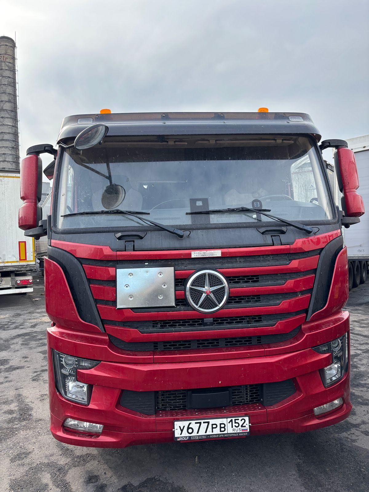 Dayun CGC418* 4x2 Седельный тягач