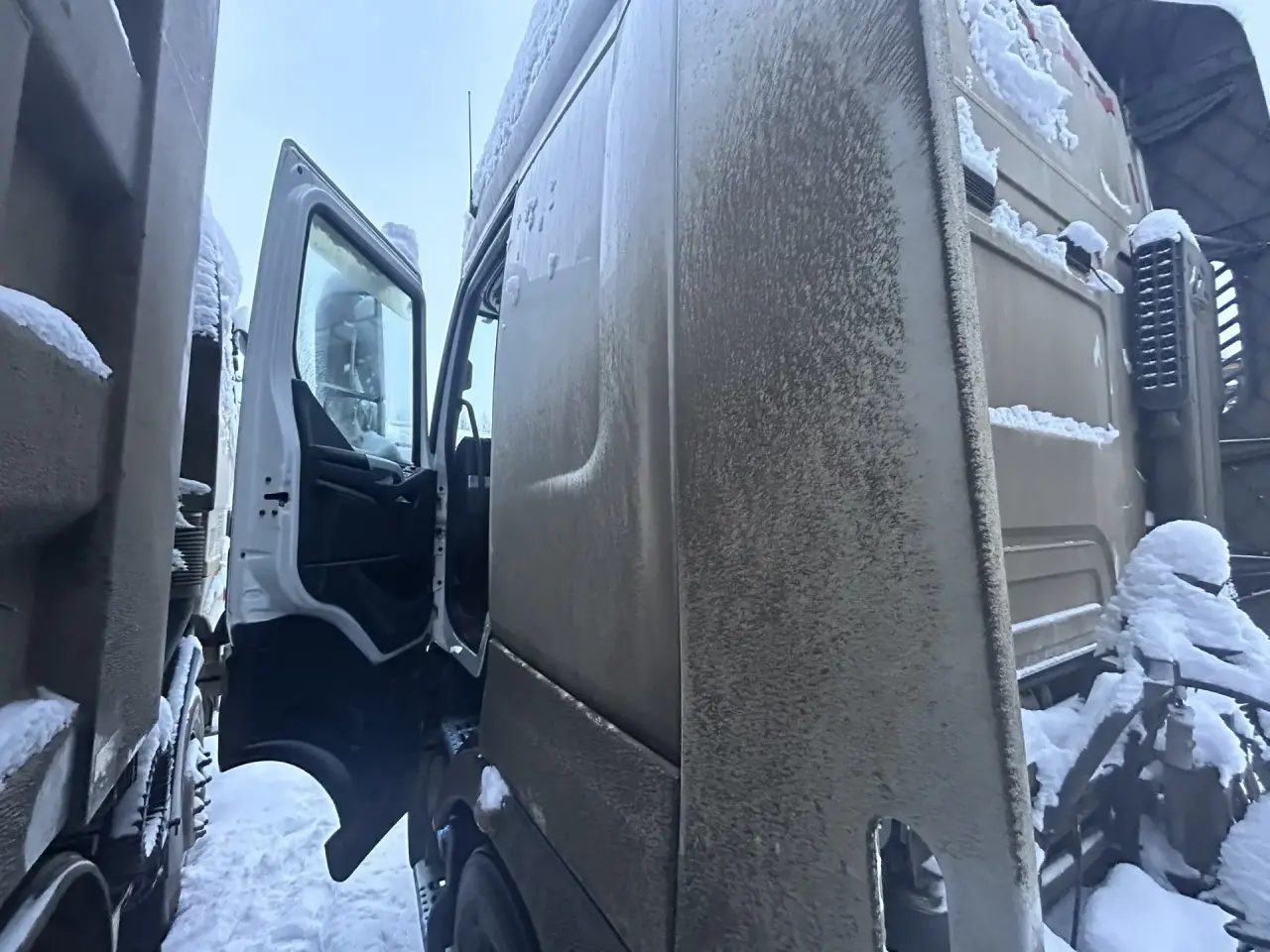 Chenglong H7 4x2 Седельный тягач