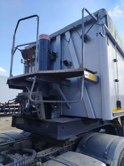 Bodex специализированный, полуприцеп - самосвал BODEX KIS 4WA1