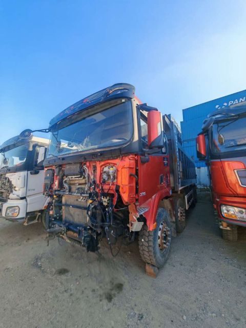 Shacman SX33186T366