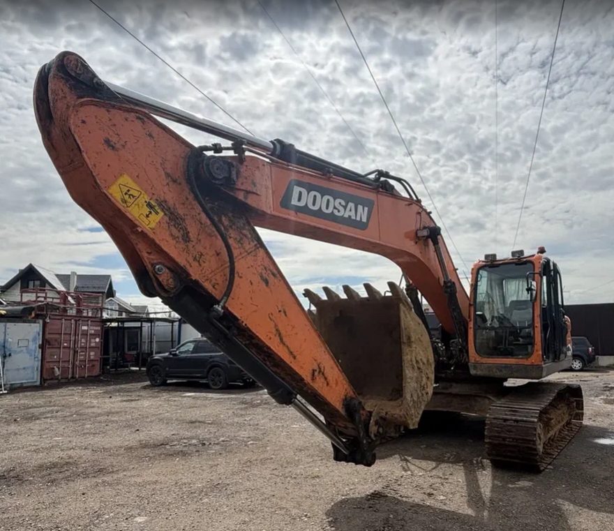 Doosan DX210* Экскаватор