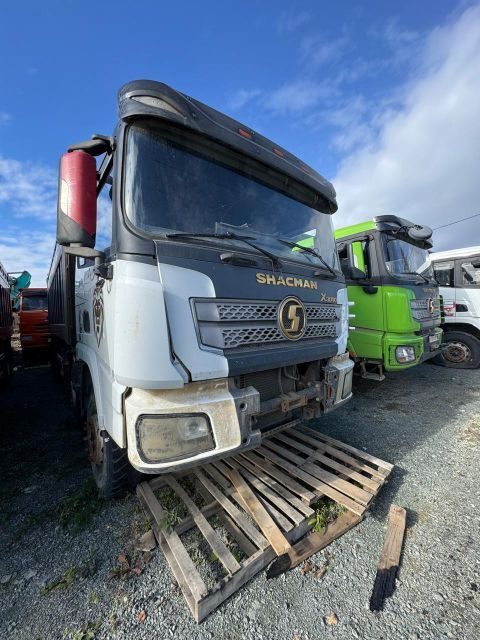 Shacman SX33186W366C