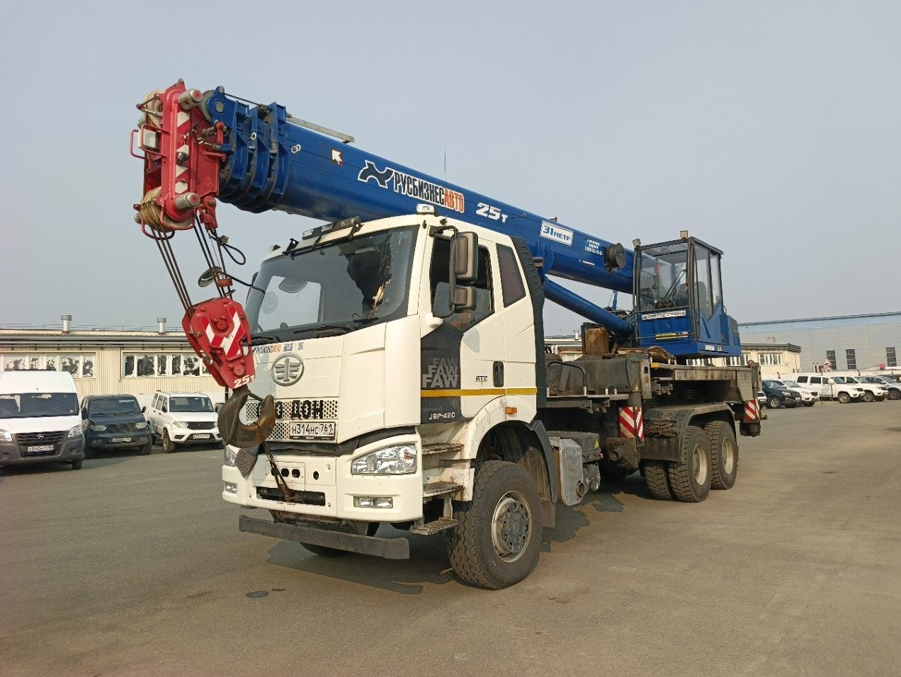 FAW J6 6x6 Автокран