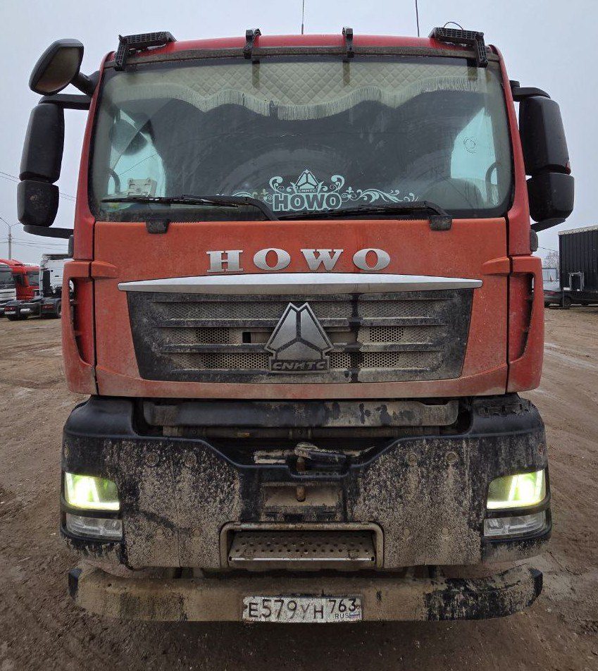 HOWO T5G 8x4 Самосвал
