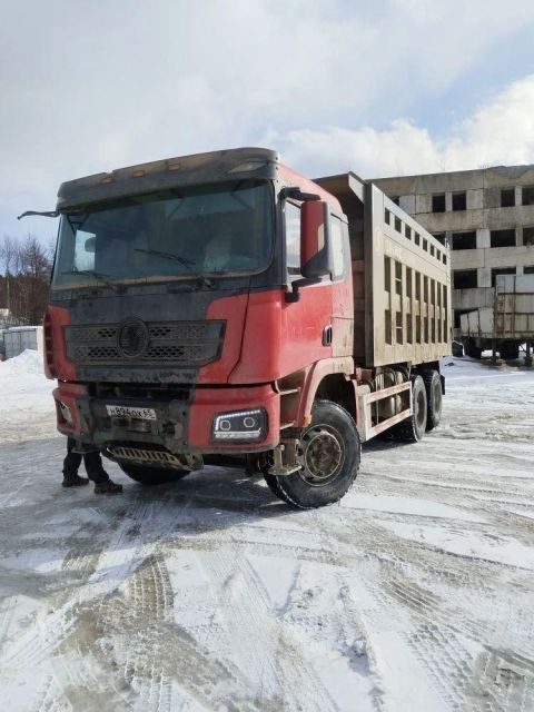 Shacman SX32586T384C