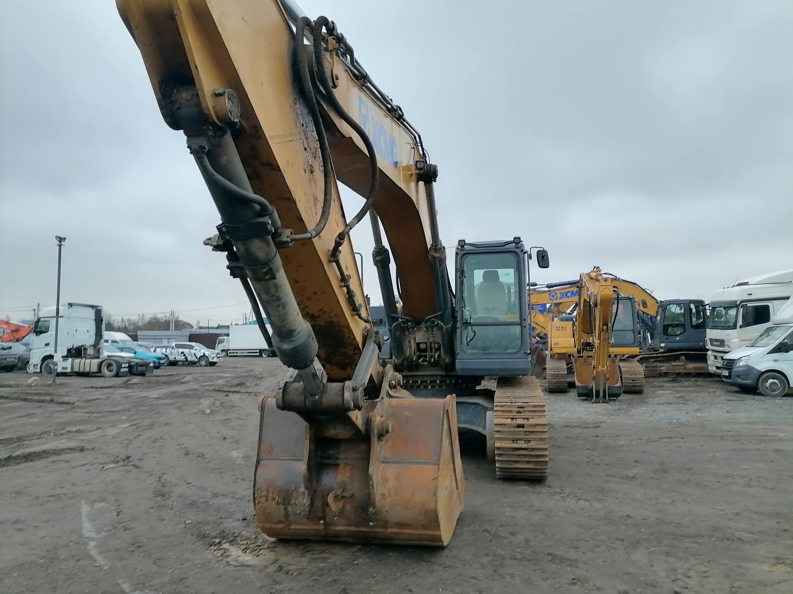 XCMG XE370 Экскаватор