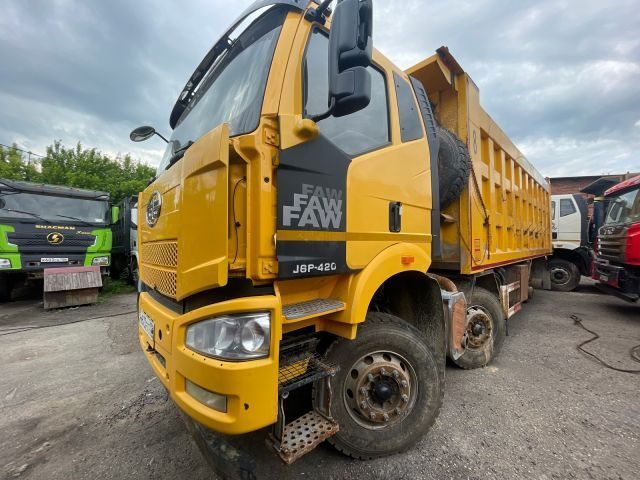FAW J6 CA3250P66K24T1E5