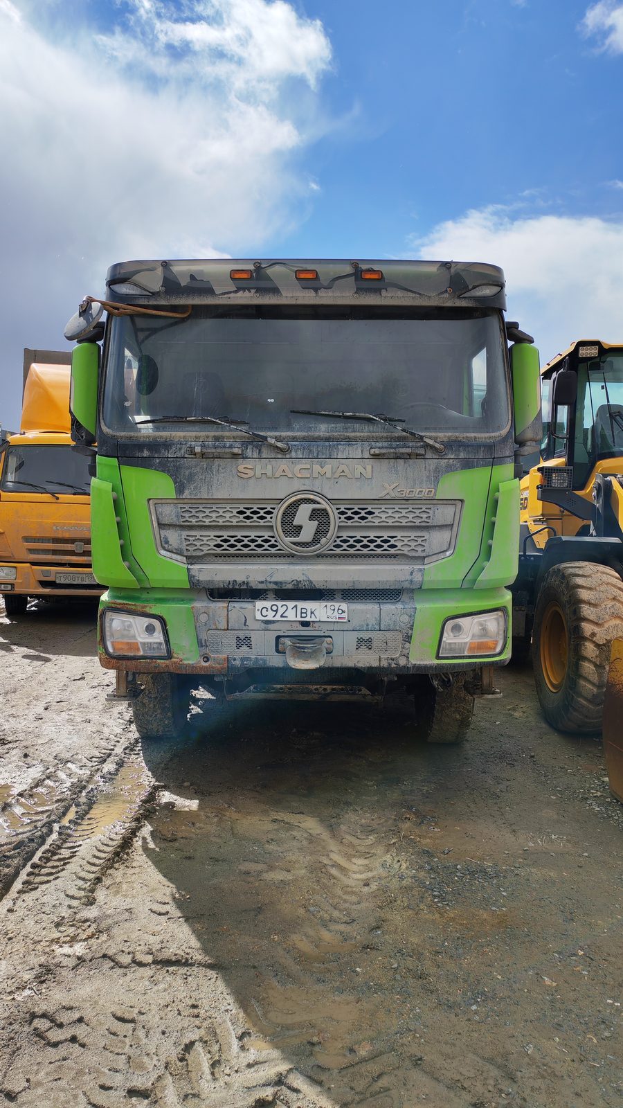 Shacman SX* 6x4 Самосвал