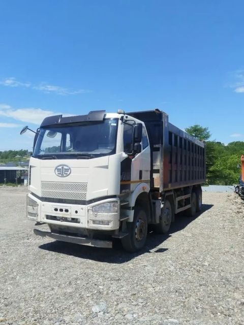 FAW J6
