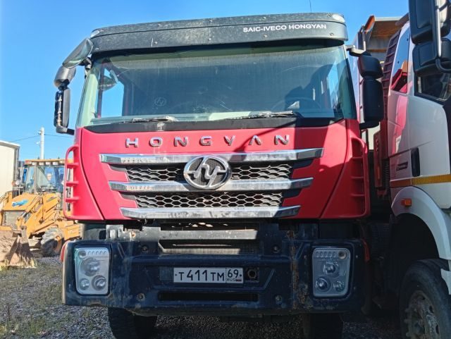 Hongyan 908 (8x4)