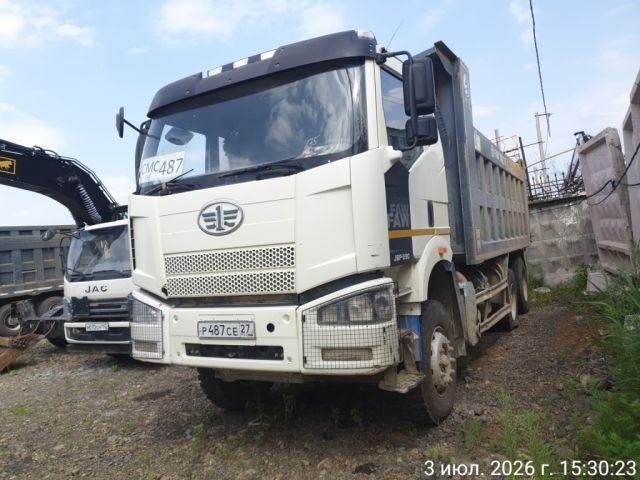FAW J6