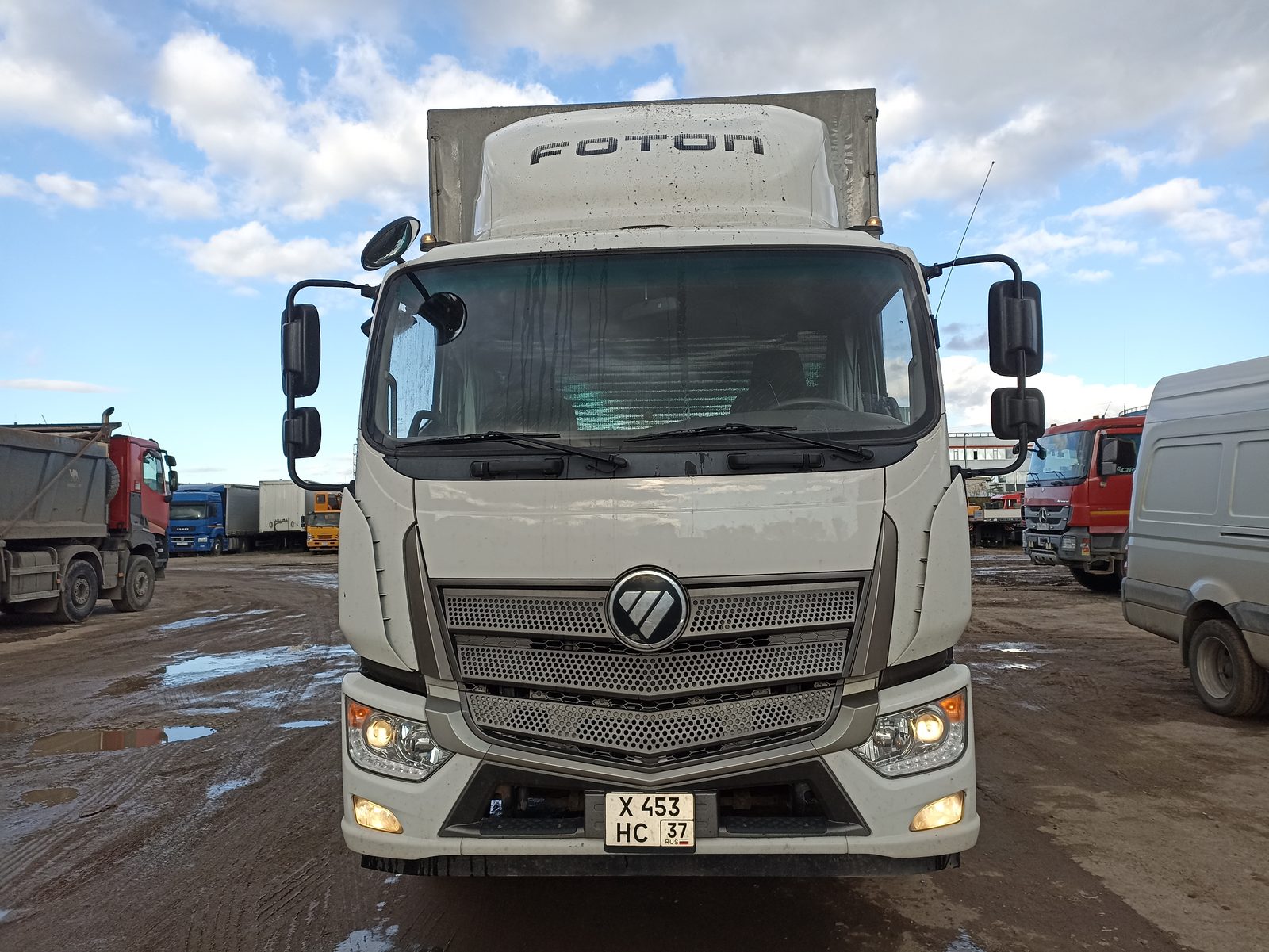 Foton AUMAN 4x2 Бортовой (Евроборт)