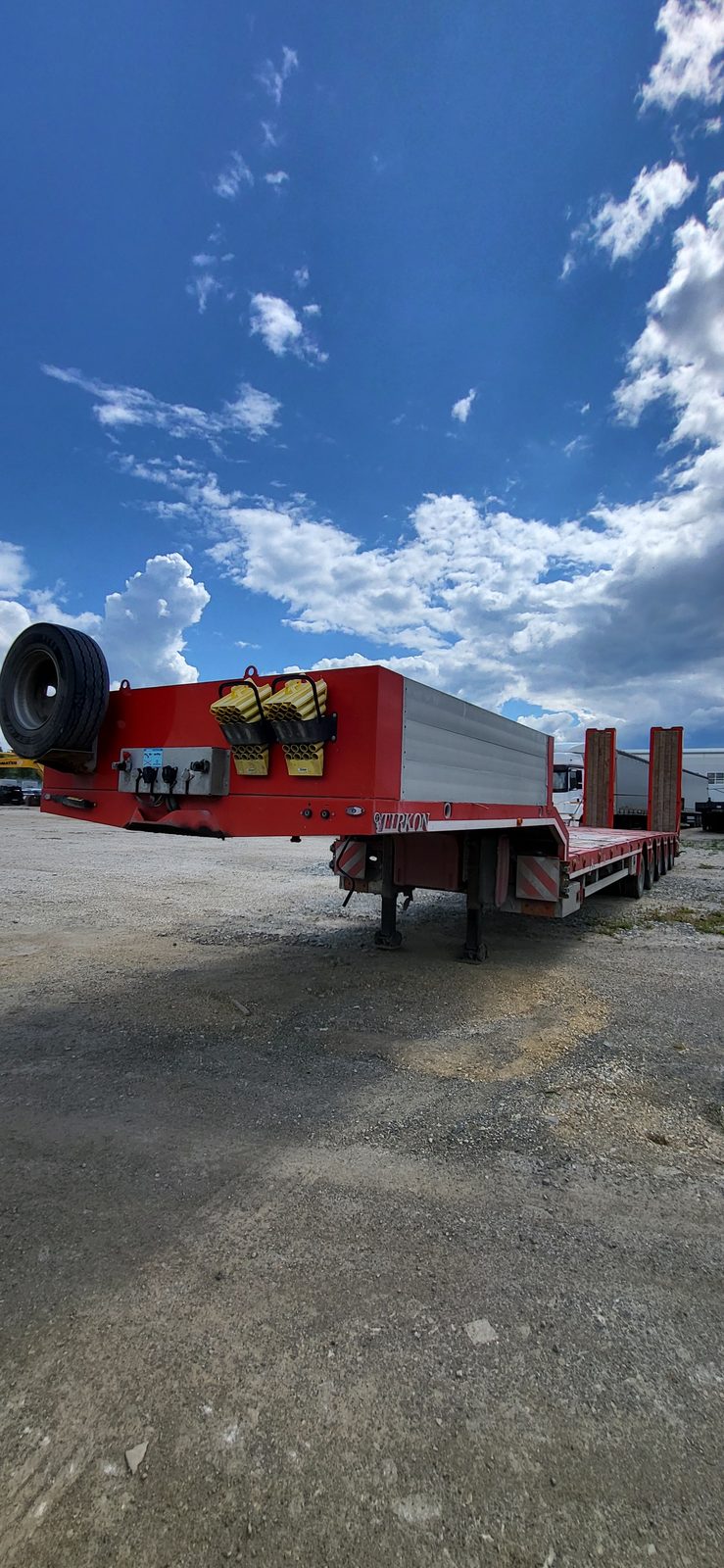 Tirkon LWB5A Полуприцеп тяжеловоз 5 осей