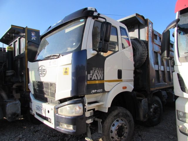 FAW J6