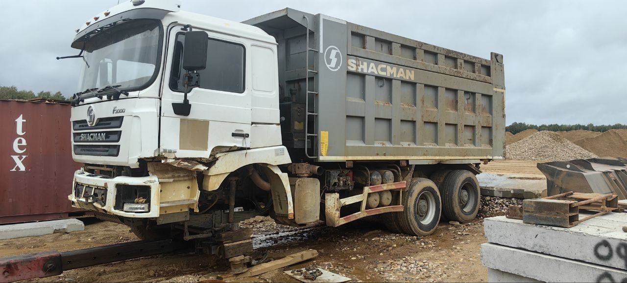 Shacman SX3258DT384C