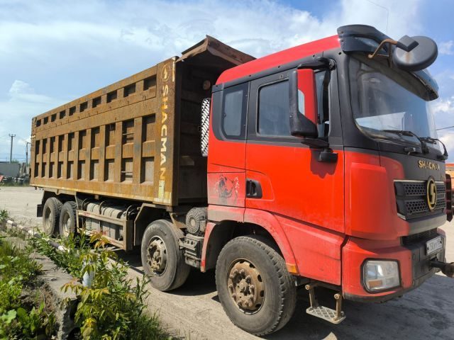 Shacman SX33186V366