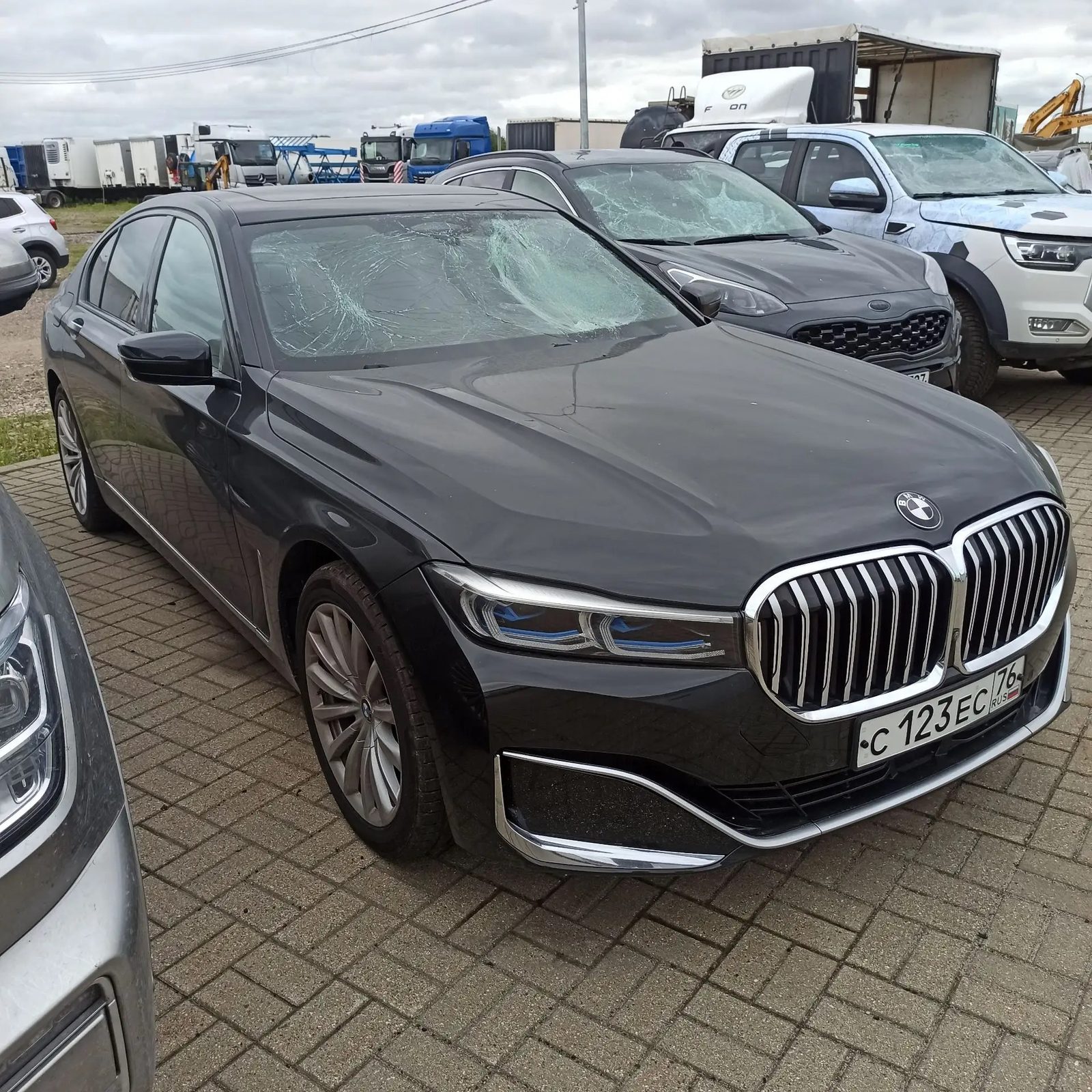 BMW 7-SERIES
