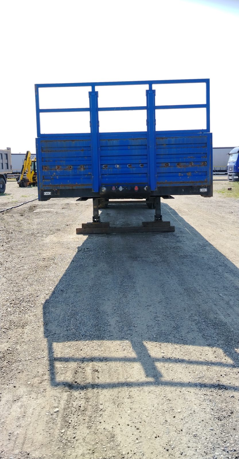 МАЗ 5885* Полуприцеп бортовой