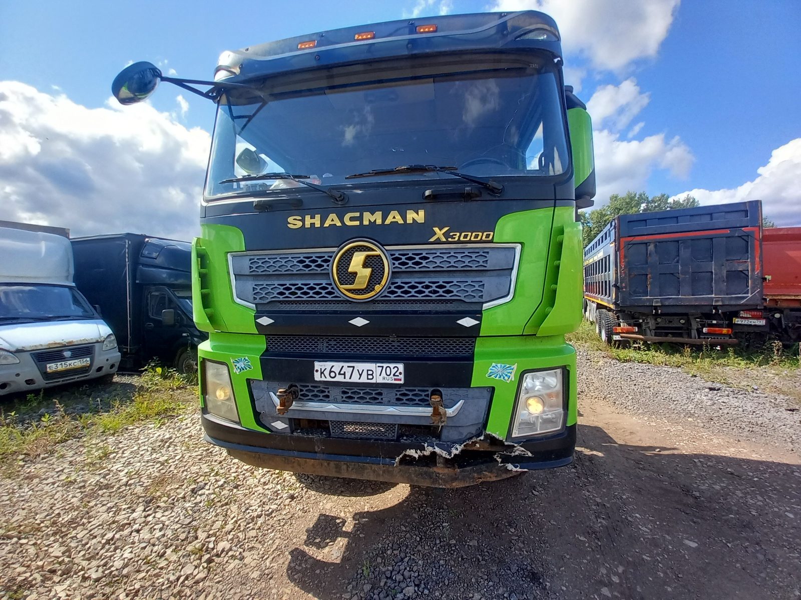 Shacman SX* 6x6 Седельный тягач