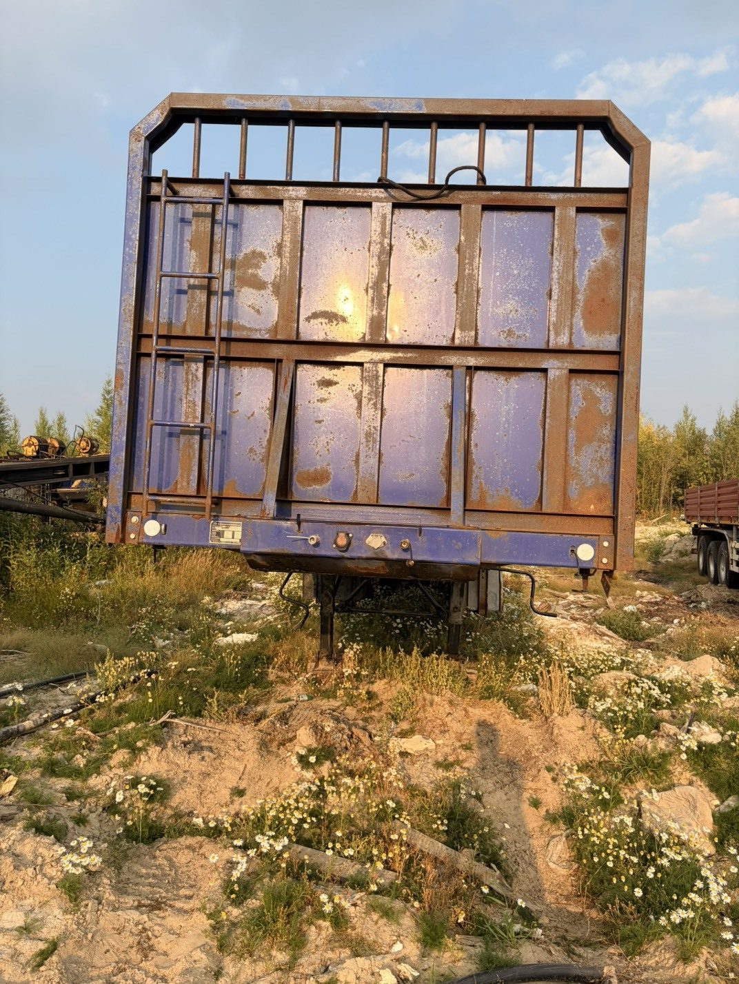 AMUR LYR9* Полуприцеп бортовой