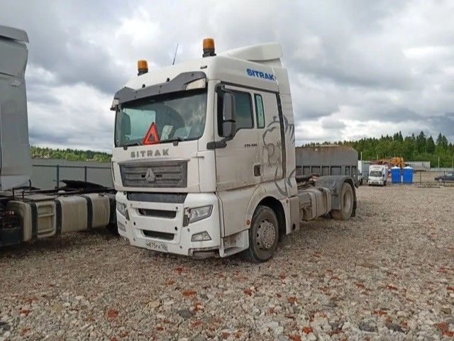 SITRAK Седельный тягач SITRAK C7H